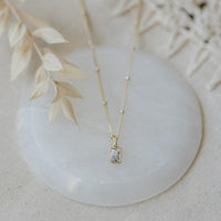 Glim Necklace